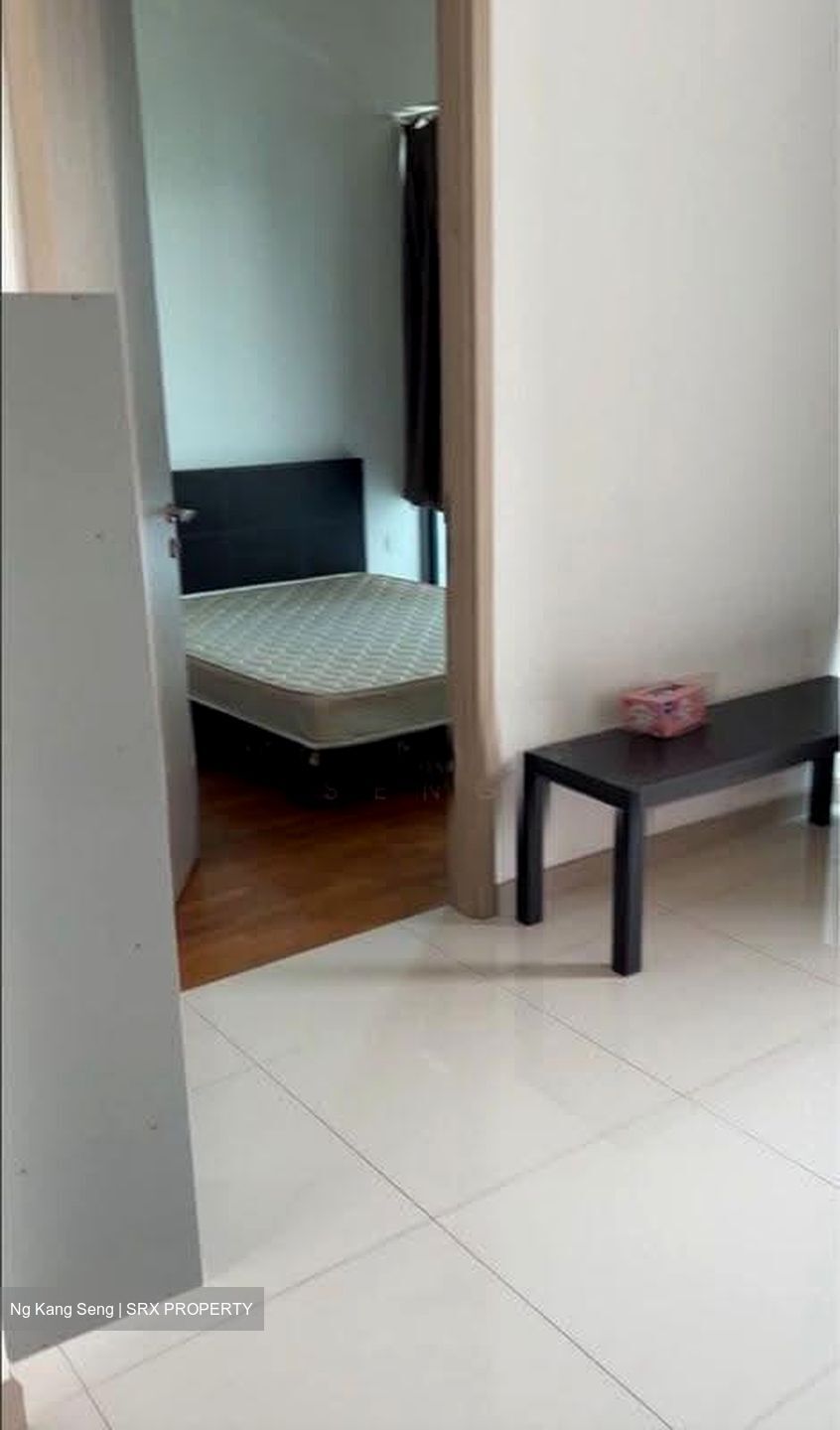 J Gateway (D22), Condominium #629371011